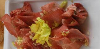 Bresaola con fiocchi di latte