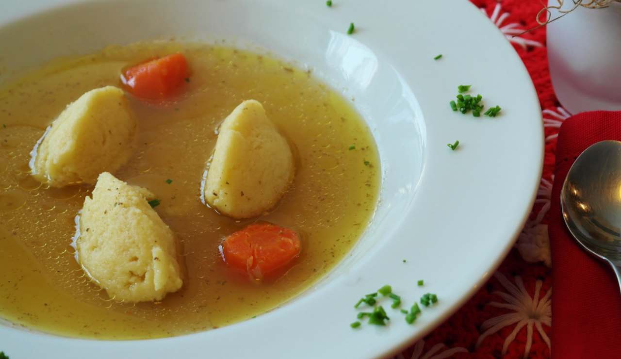 Gnocchi di semolino in brodo ricettasprint