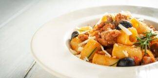 Pasta con salsiccia