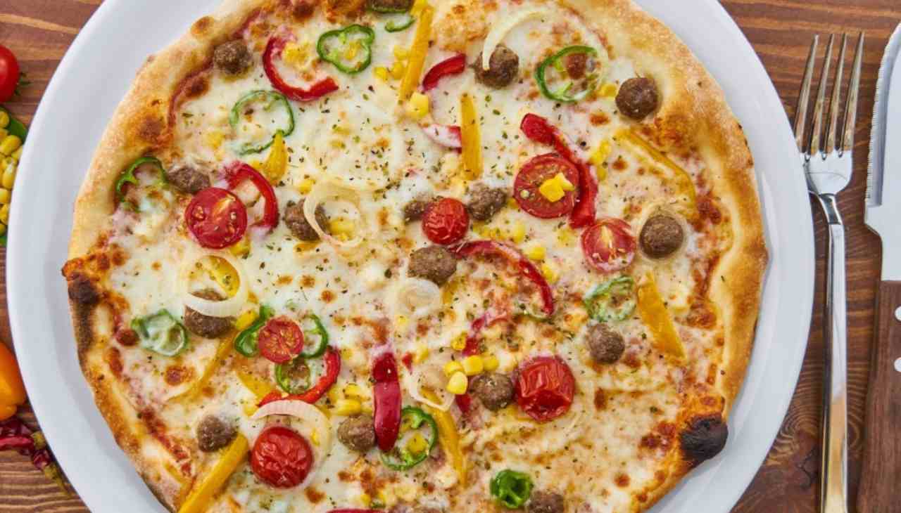 pizza vegan con formaggio