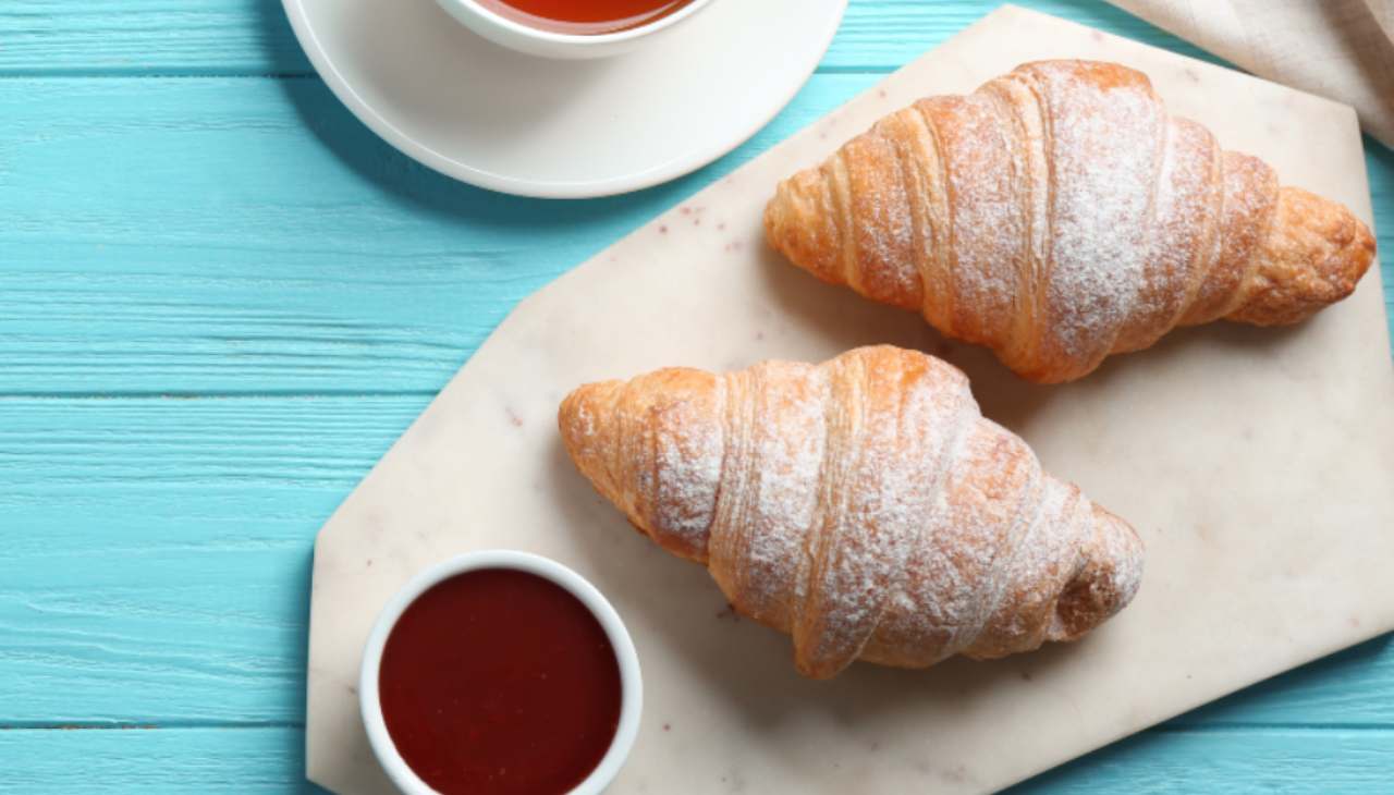 croissant veloci fomaggio spalmabile