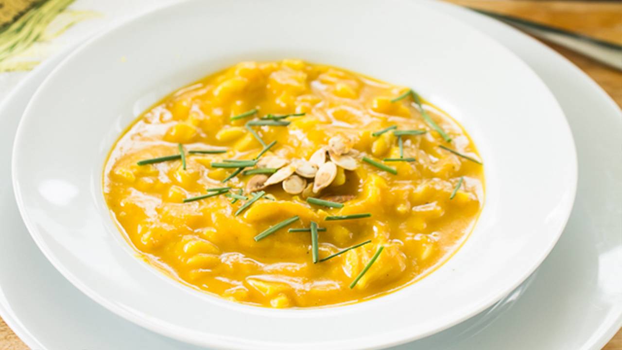 Zucca con pasta corta alla milanese