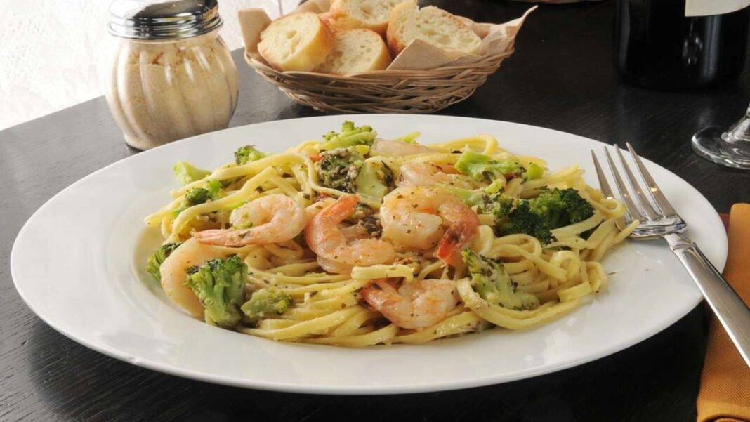 Pasta con broccoli e gamberetti Il primo che non ci si aspetta