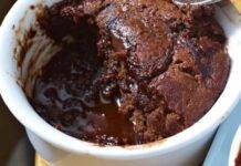 Pudding al cioccolato | Il dessert dal cuore caldo e cremoso Pudding al cioccolato ricettasprint