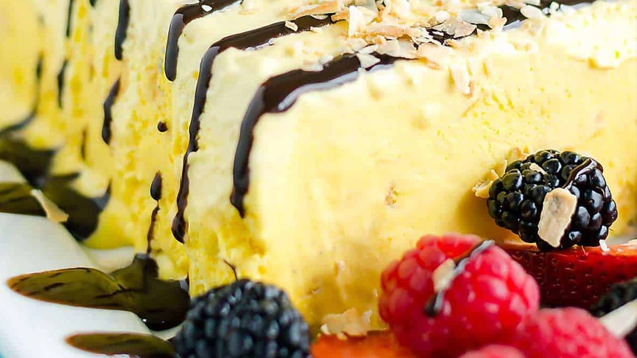 semifreddo con frutta 