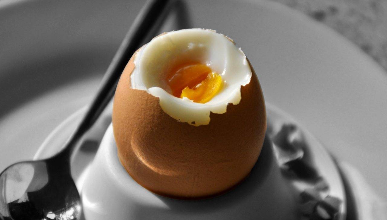 uovo cotto veloce semplice