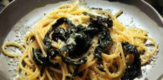 spaghetti con cavolo nero e pecorino ricettasprint