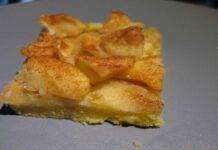 Torta francese al cucchiaio | Un dolce davvero semplice, ma buonissimo torta di mele al cucchiaio