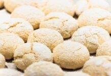 Biscotti al prosecco | I biscotti perfetti per le feste natalizie Biscotti delle feste