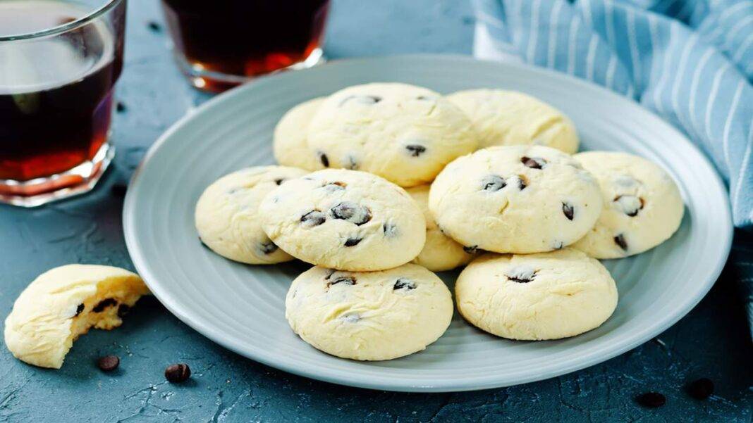 Biscotti di ricotta con gocce di cioccolato Semplici e super golosi