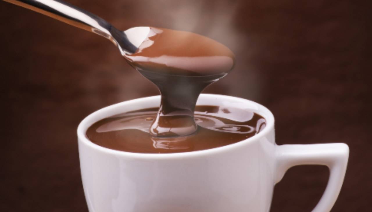 Cioccolata calda al rum l Per scaldarsi nelle gelide serate invernali