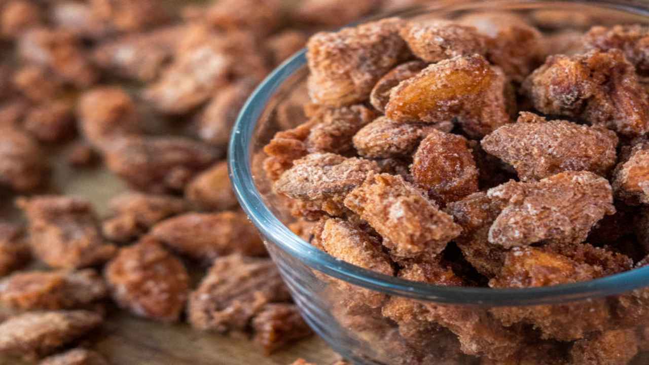 Mandorle pralinate