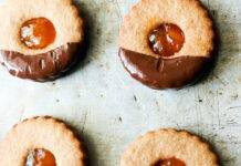 biscotti con frolla e marmellata