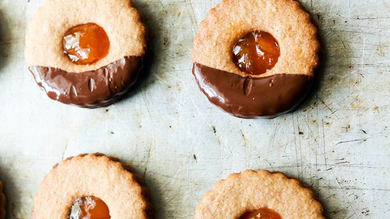 biscotti con frolla e marmellata