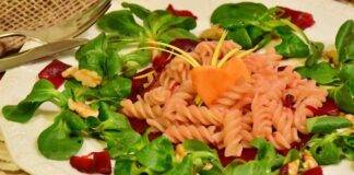 Fusilli pasta tuberi rossi valeriana