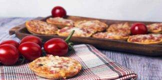 Pizzette con pomodoro