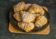 Sfogliatelle facili e veloci | Il trucco per prepararle in pochi minuti Dolci napoletani