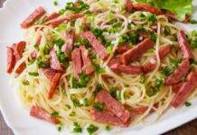 Spaghetti alla marchigiana l Stuzzicanti con il ciauscolo a pezzetti Spaghetti alla marchigiana ricetta