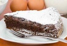 Torta super cioccolatosa con 3 ingredienti ricettasprint