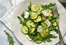 Zucchine grigliate con rucola l Gustose, economiche e veloci zucchine ortaggi grigliati verdura