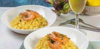 Risotto zafferano gamberi e peperoni