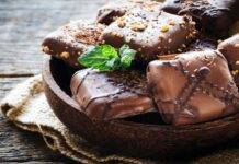 Biscotti al cioccolato e amarene