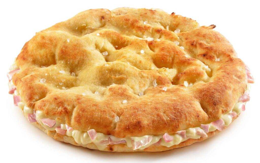Focaccia ripiena prosciutto e formaggio Buonissima merenda