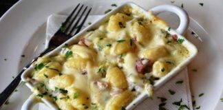 Gnocchi con salsiccia