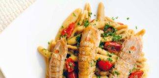 Pasta con canocchie alla marinara ricetta