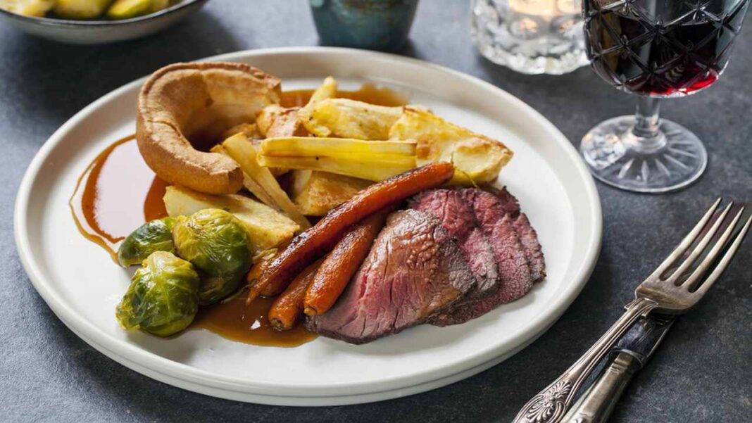 Roast beef all'inglese tradizionale La ricetta originale per le feste