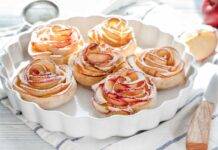 Roselline di sfoglia e mele ricetta
