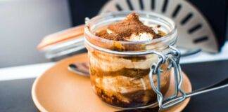 Tiramisù di panettone light all'arancia