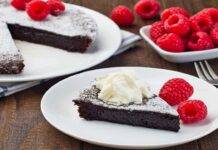 Torta al cioccolato cremosa