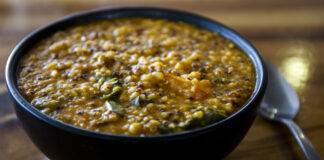 zuppa vegetariana con la quinoa