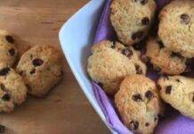 Biscotti con mandorle, uvetta e cannella | Un profumo ineguagliabile biscotti frutta secca