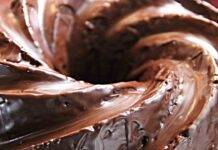 Ciambella di Natale al cacao