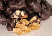 cioccolatini alle noci e cioccolato