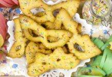 Biscotti maschere di carnevale vegane ricetta