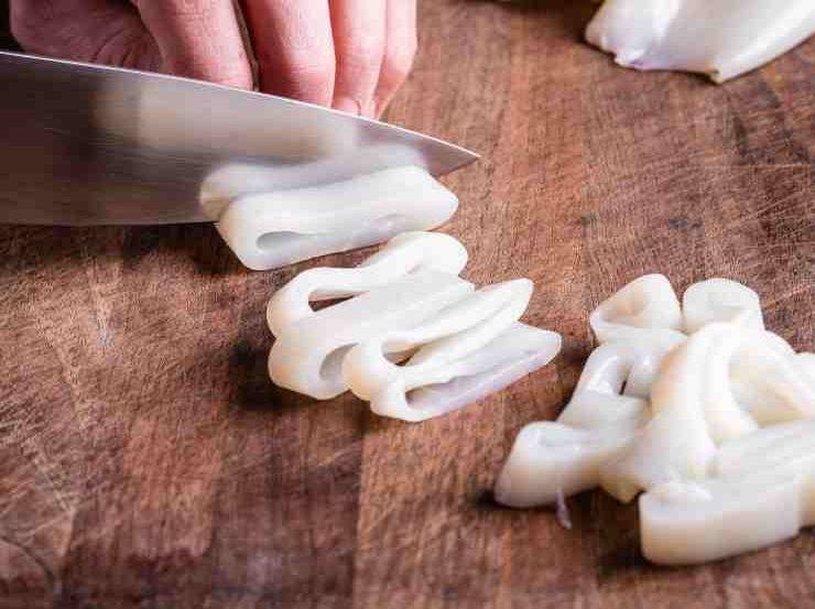 Calamari e patate al forno FOTO ricettasprint