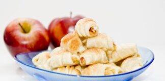 Cornetti di sfoglia alle mele