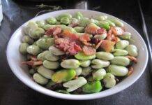 Fave in umido con guanciale | Saporito piatto della tradizione fave guanciale ricetta FOTO ricettasprint