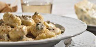 Gnocchi di patate al gorgonzala e noci ricetta