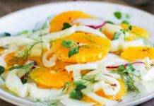Insalata di finocchi e arance | Facile e pronta in pochi minuti Insalata di finocchi e arancia ricetta