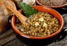 Lenticchie saporite agli aromi | Sfiziose e pronte in pochi minuti Lenticchie saporite agli aromi ricetta