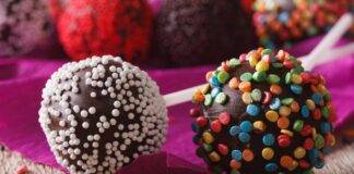 Lollipops al cioccolato fondente ricetta