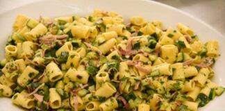pasta zucchine speck ricetta FOTO ricettasprint