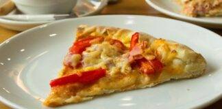 Pizza di patate pomodorini provola ricetta