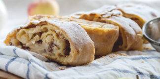 dolce con panettone e mele