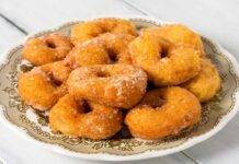 Zeppole sarde o zippulas | Golosi e soffici dolcetti per Carnevale Dolci per Carnevale
