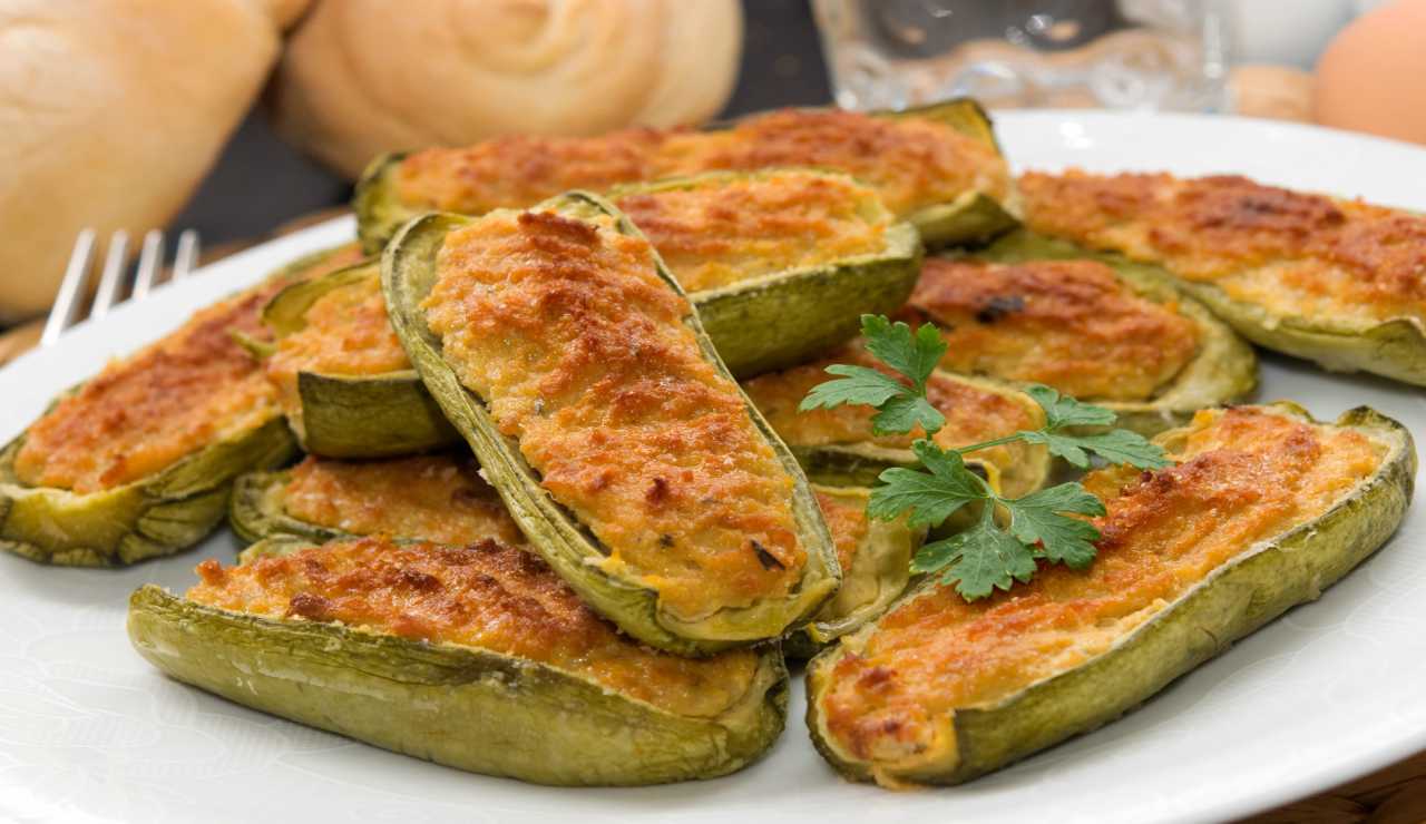 Zucchine ripiene vegetariane light  gustosa ricetta veloce da preparare